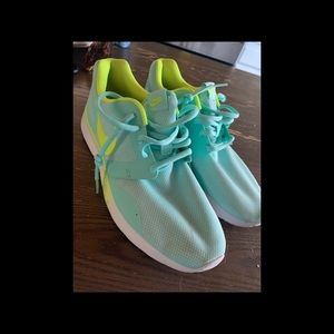 Nike Tanjun Women’s Shoe